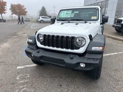 2026 Jeep Wrangler - Photo 7
