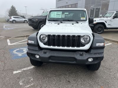 2026 Jeep Wrangler - Photo 10