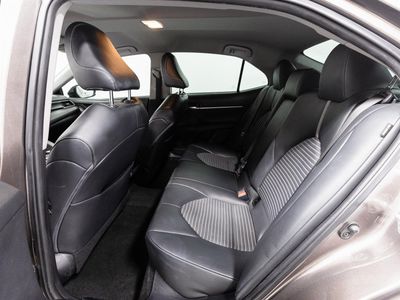 2021 Toyota Camry - Photo 5