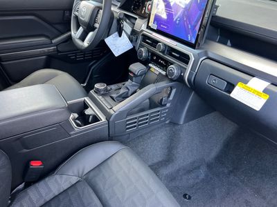 2026 Toyota 4Runner - Photo 17