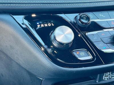 2025 Chrysler Pacifica — photo 14 view