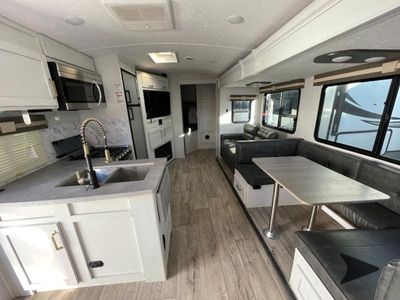 2022 Dutchmen RV Astoria - Photo 10
