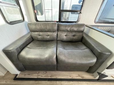 2022 Dutchmen RV Astoria - Photo 14