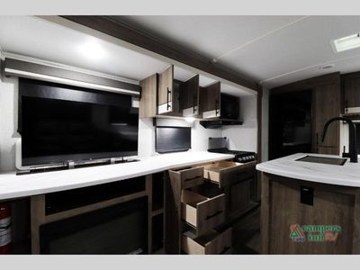 2024 Grand Design Imagine - Photo 24