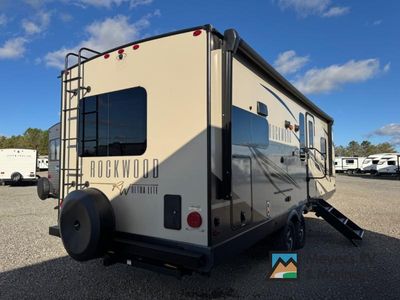 2022 Forest River RV Rockwood Ultra Lite - Photo 5