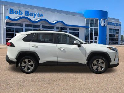 2023 Toyota RAV4 - Photo 4