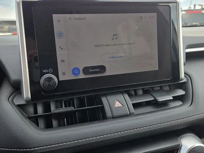 2023 Toyota RAV4 - Photo 10