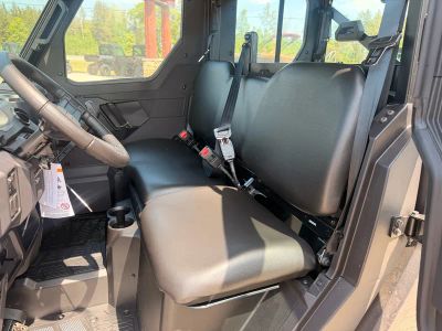 2027 Polaris Ranger Crew XP 1000 Cab — photo 11 view