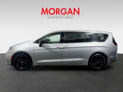 2024 Chrysler Pacifica — engine compartment view