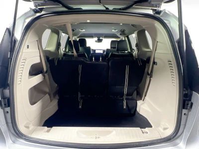 2024 Chrysler Pacifica — photo 30 view