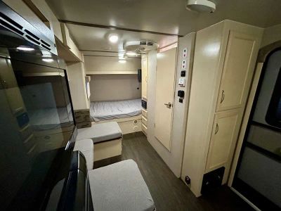 2018 Winnebago Minnie Drop - Photo 3