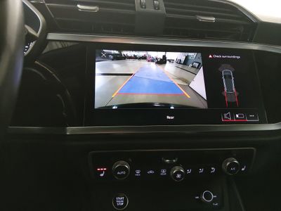 2024 Audi Q3 — photo 16 view