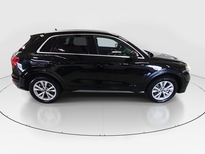 2024 Audi Q3 — photo 8 view