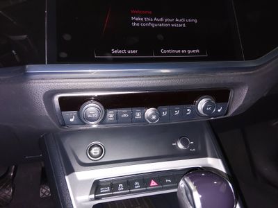 2024 Audi Q3 — photo 18 view