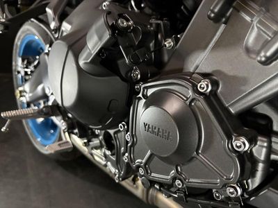 2025 Yamaha MT-09 - Photo 11