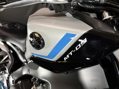 2025 Yamaha MT-09 - Photo 6