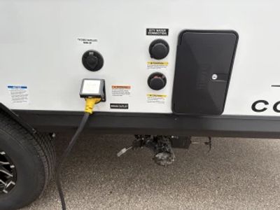 2025 Coachmen Apex - Photo 11