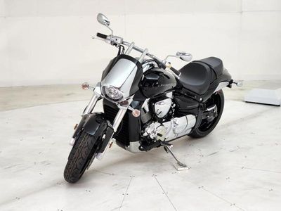 2025 Suzuki Boulevard M109R - Photo 3