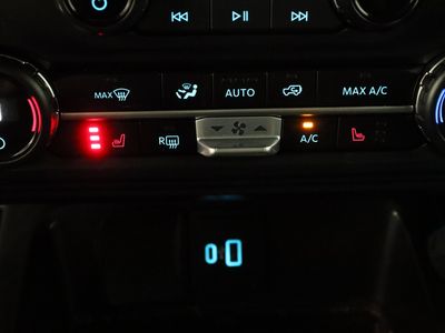 2023 Ford Bronco 4WD - Photo 24