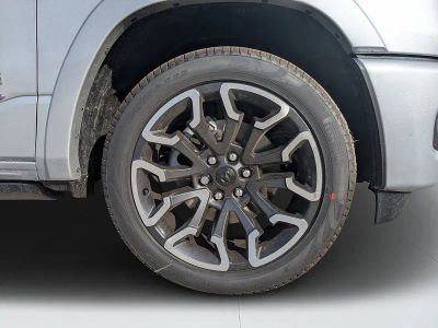 2026 Ram 1500 — photo 10 view