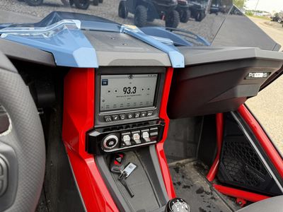 2025 Slingshot Slingshot R - Manual — photo 15 view