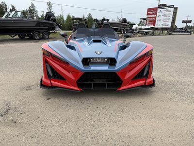 2025 Slingshot Slingshot R - Manual — interior view