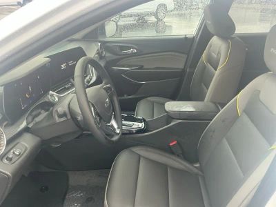 2026 Chevrolet Trax — photo 10 view