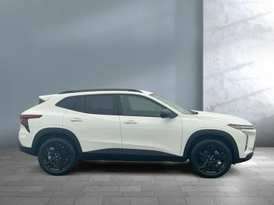 2026 Chevrolet Trax — photo 7 view