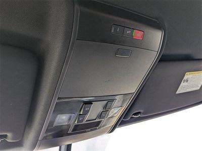 2022 Volkswagen Atlas Cross Sport — photo 20 view