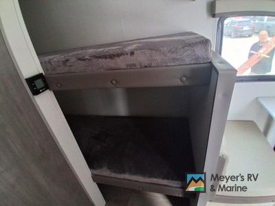2026 Coachmen RV Catalina Summit Series 7 - Photo 16