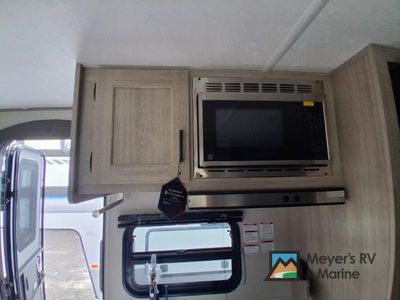 2026 Coachmen RV Catalina Summit Series 7 - Photo 10