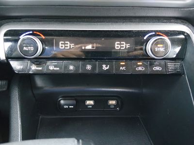 2024 Kia K5 - Photo 17