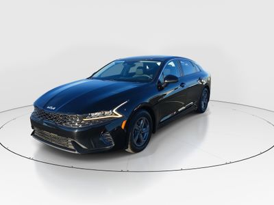 2024 Kia K5 - Photo 3