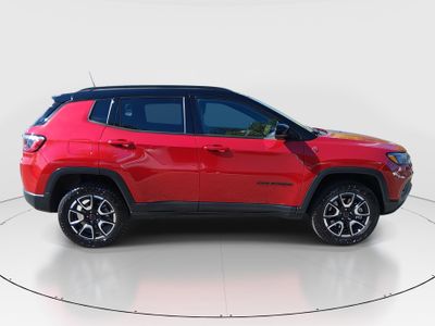 2026 Jeep Compass — photo 8 view