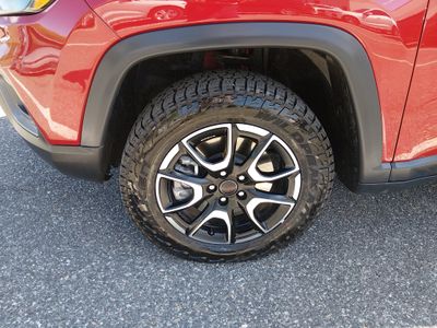 2026 Jeep Compass — photo 10 view