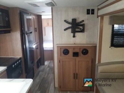2022 Prime Time RV Avenger - Photo 10