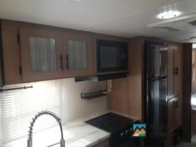 2022 Prime Time RV Avenger - Photo 8