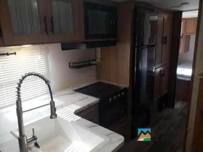 2022 Prime Time RV Avenger - Photo 9