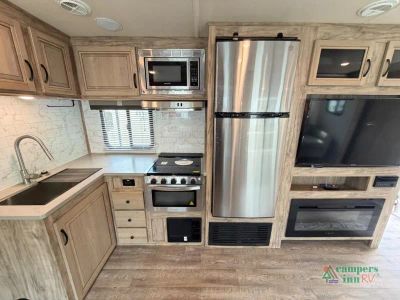 2021 Palomino SolAire - Photo 16