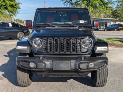 2024 Jeep Wrangler — photo 8 view