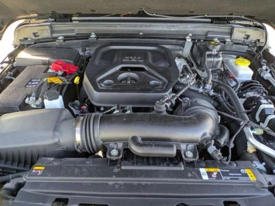 2024 Jeep Wrangler — photo 10 view