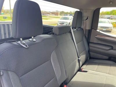2025 Chevrolet Silverado 1500 — photo 14 view