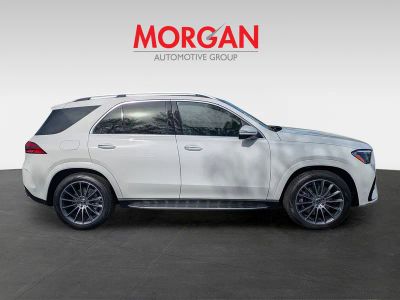 2026 Mercedes-Benz GLE — side profile view