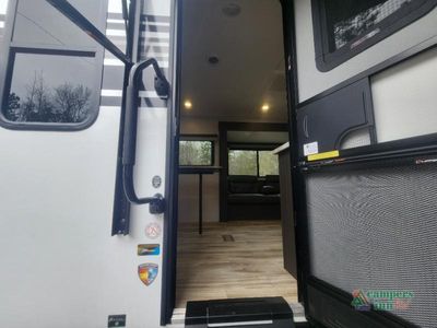 2026 Venture RV Campbound Platinum - Photo 11