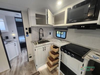 2026 Venture RV Campbound Platinum - Photo 28