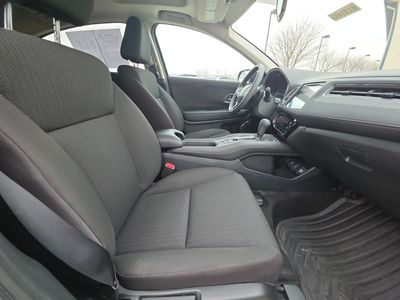 2017 Honda HR-V - Photo 15