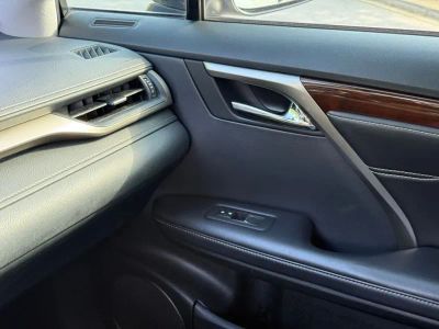 2018 Lexus RX - Photo 36
