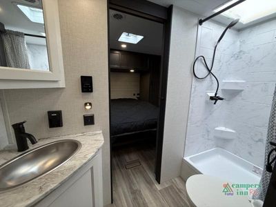 2026 Venture RV Stratus - Photo 17
