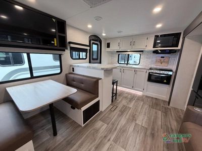 2026 Venture RV Stratus - Photo 12
