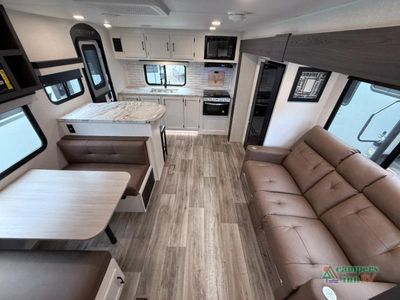 2026 Venture RV Stratus - Photo 2
